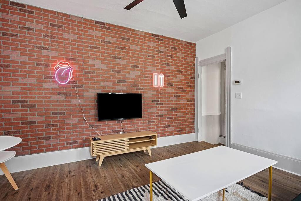 Center Of Little Italy #4 Apartamento Cleveland Exterior foto