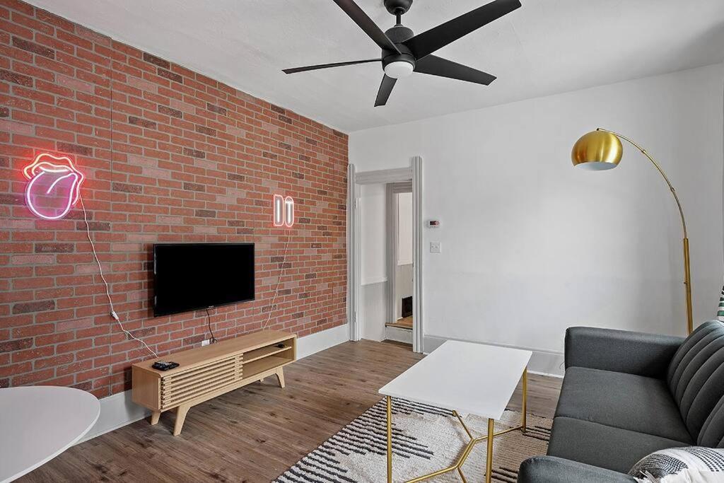 Center Of Little Italy #4 Apartamento Cleveland Exterior foto